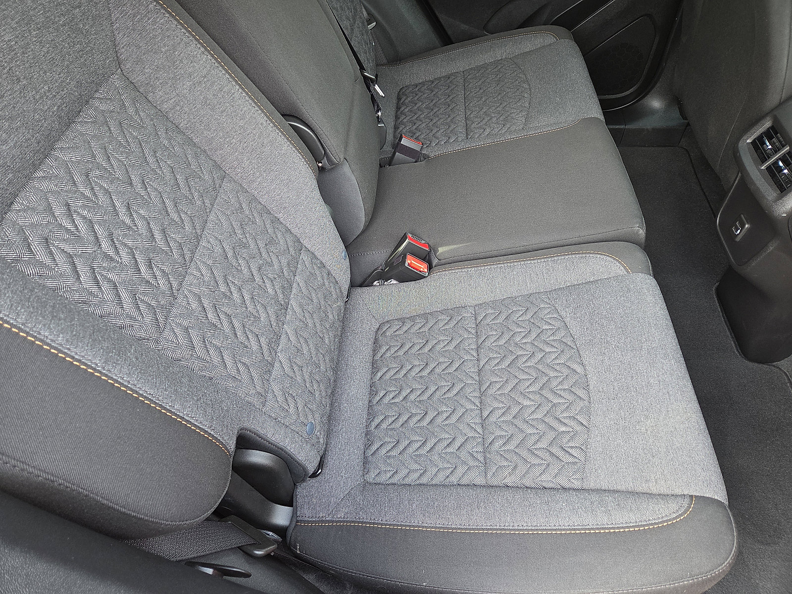 Used 2024 Chevrolet Equinox LT image 20