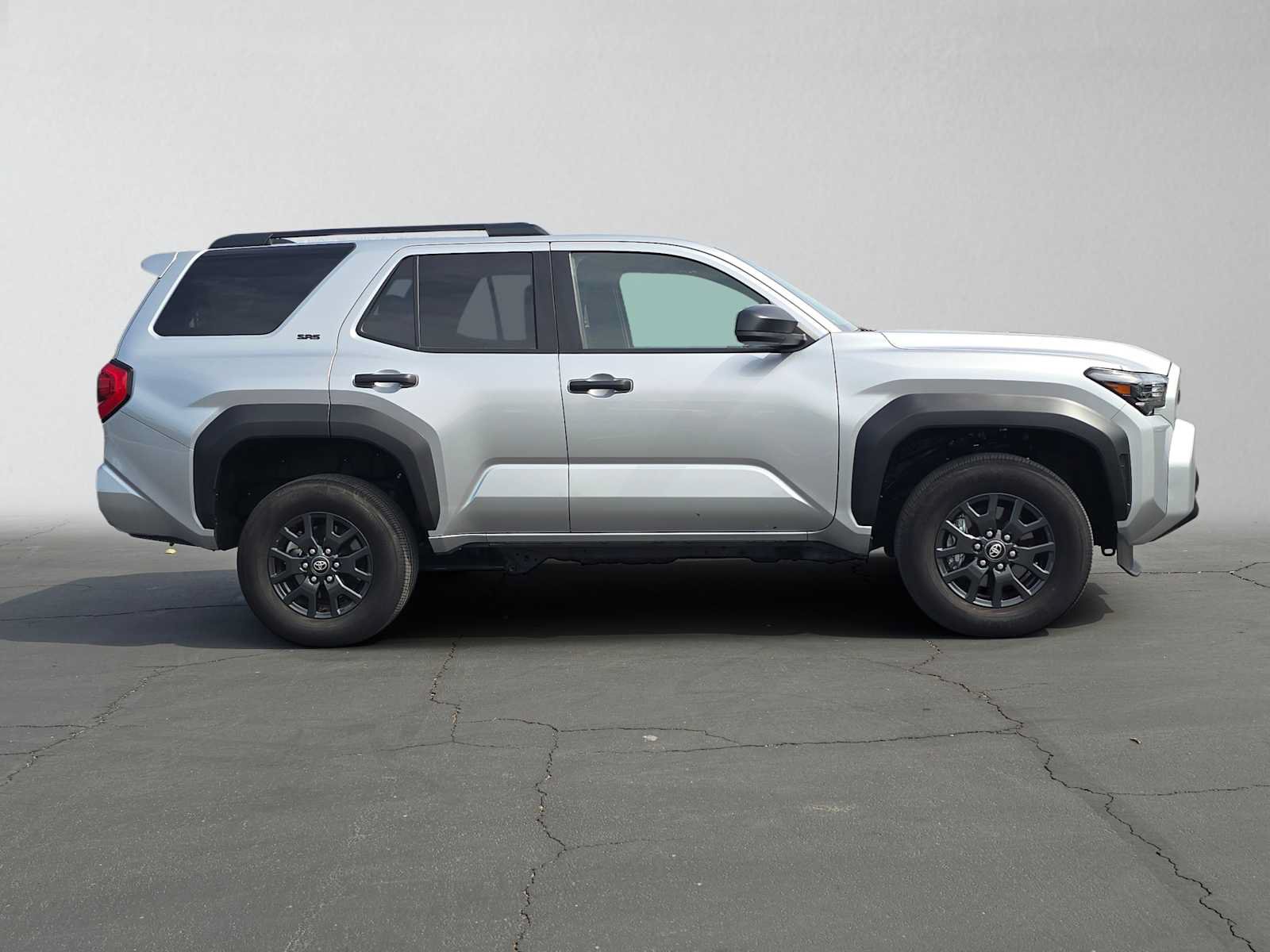 Certified 2026 Toyota 4Runner SR5 AWD/4WD image 2