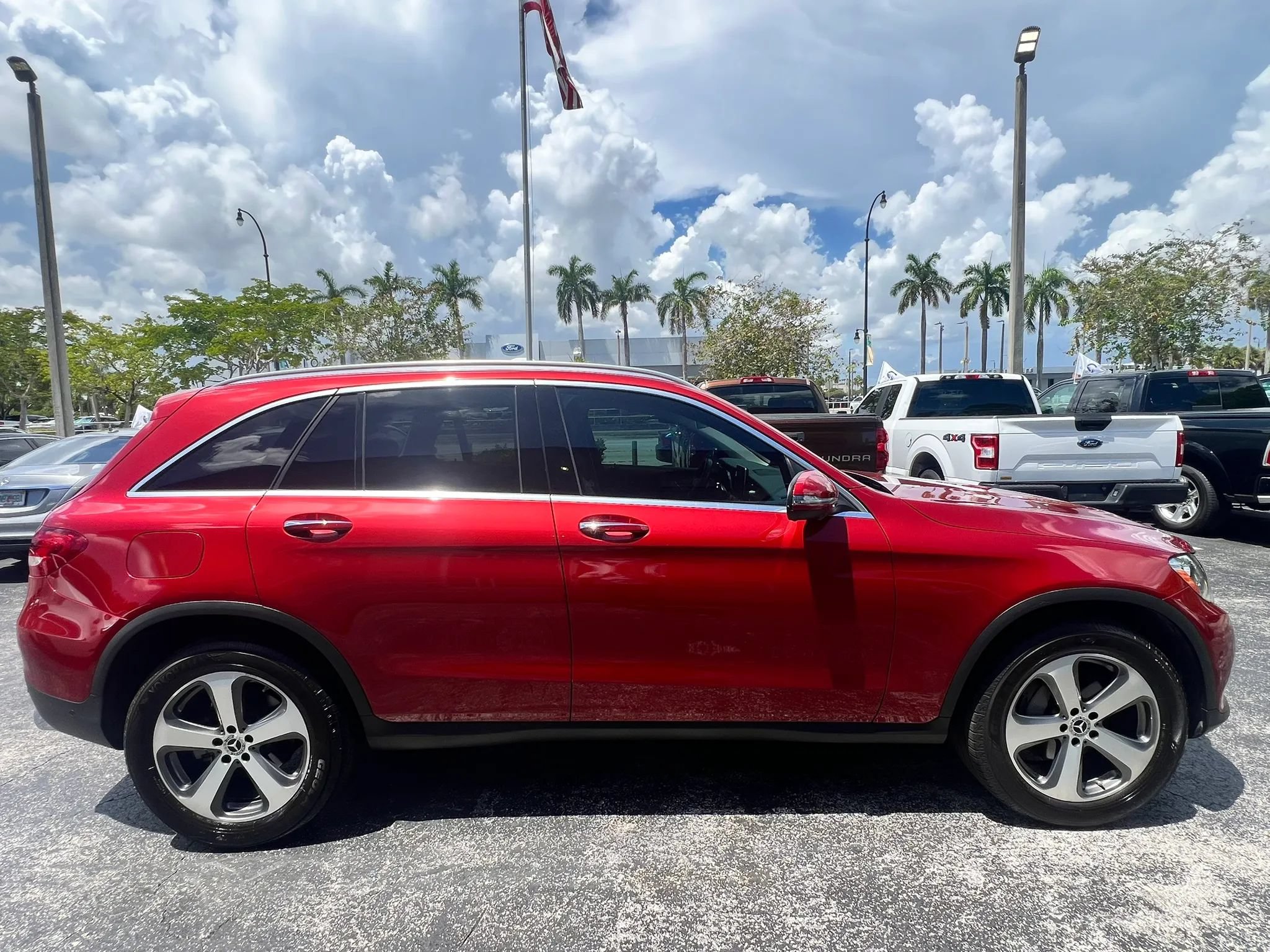 Used 2019 Mercedes-Benz GLC 300 image 10