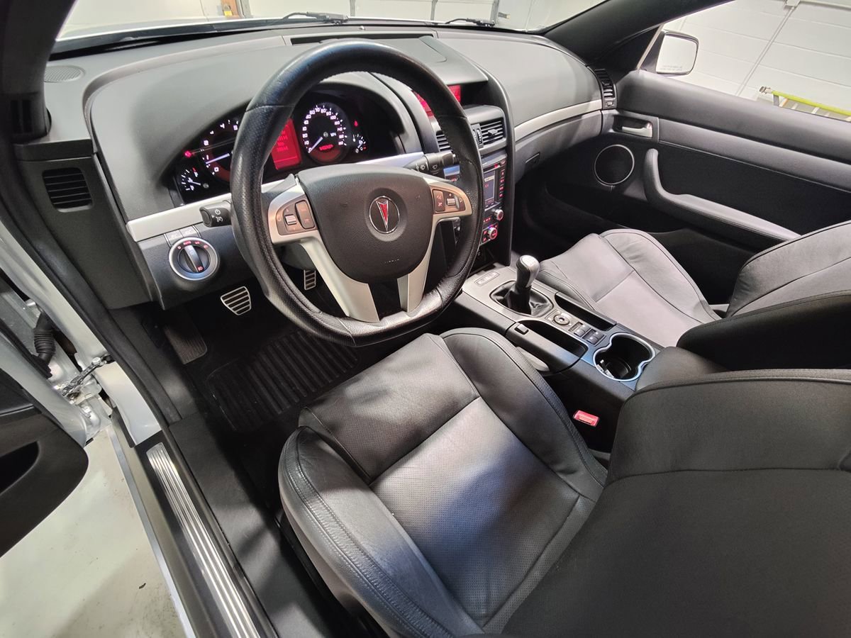 Used 2009 Pontiac G8 GXP image 26