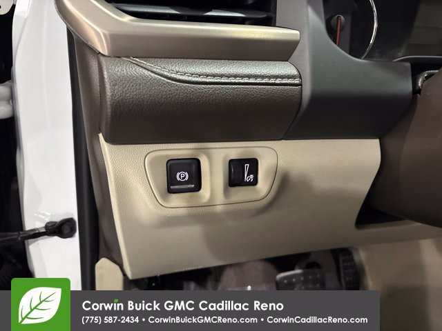 Used 2017 GMC Acadia Denali w/ Technology Package AWD/4WD image 16