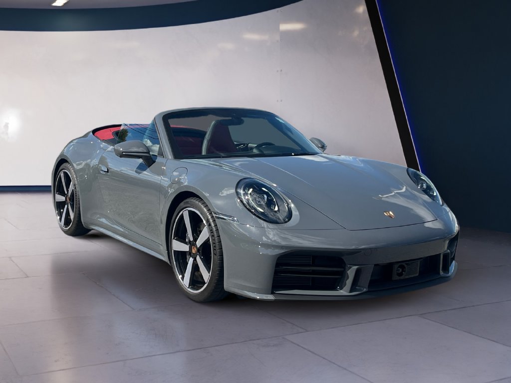 Used 2025 Porsche 911 Carrera RWD image 7