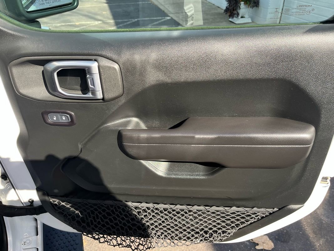 Used 2018 Jeep Wrangler Unlimited Sport S image 17