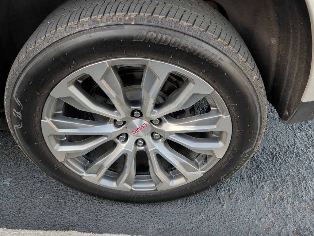 Used 2022 GMC Yukon Denali w/ Max Trailering Package image 5