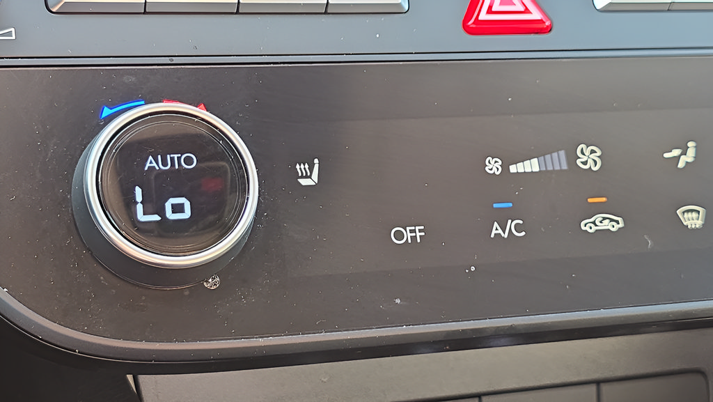 Used 2026 Hyundai Sonata SEL FWD image 32