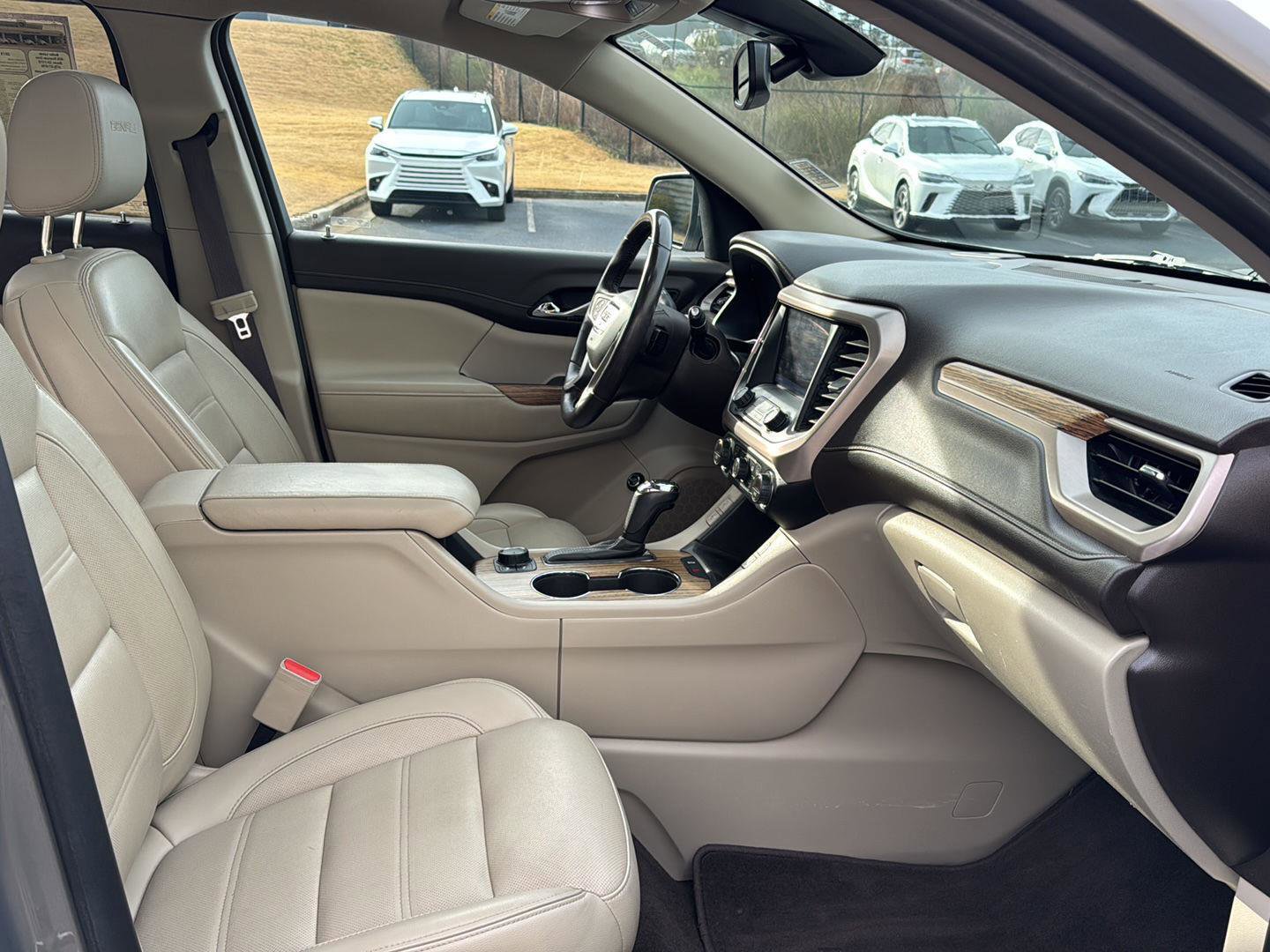 Used 2019 GMC Acadia Denali w/ Technology Package image 10