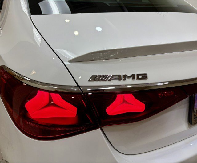 New 2026 Mercedes-Benz E 53 AMG e 4MATIC Sedan image 6