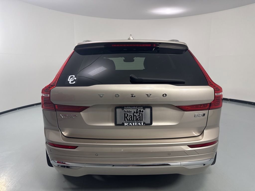 Used 2023 Volvo XC60 B5 Ultimate w/ Climate Package AWD/4WD image 6
