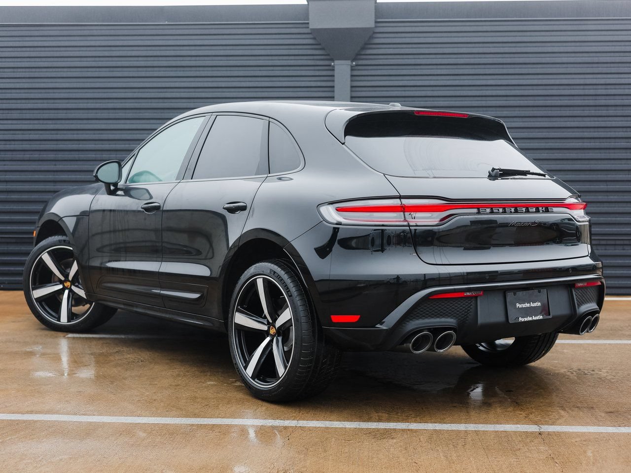 Certified 2026 Porsche Macan S AWD/4WD image 3