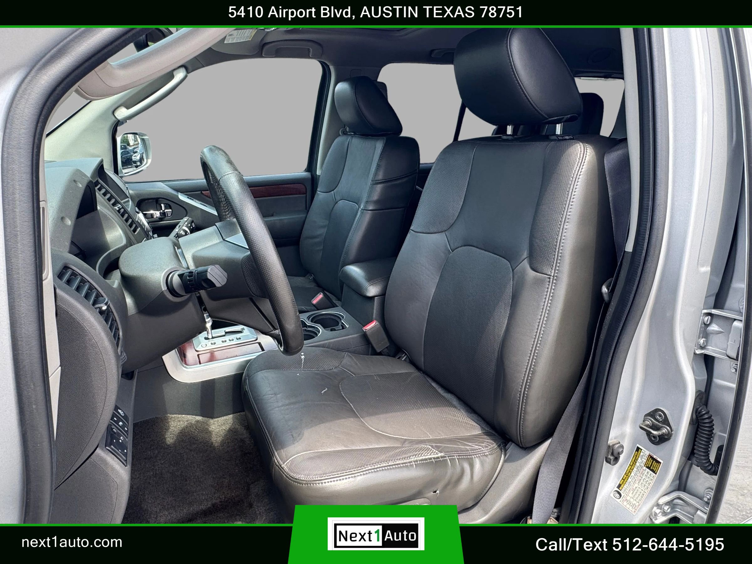 Used 2012 Nissan Pathfinder LE AWD/4WD image 18