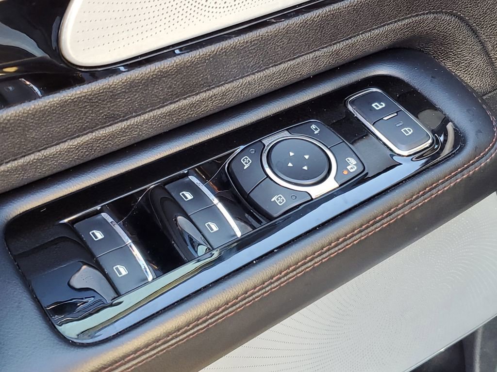 Used 2020 Lincoln Aviator Reserve w/ Equipment Group 202A image 25