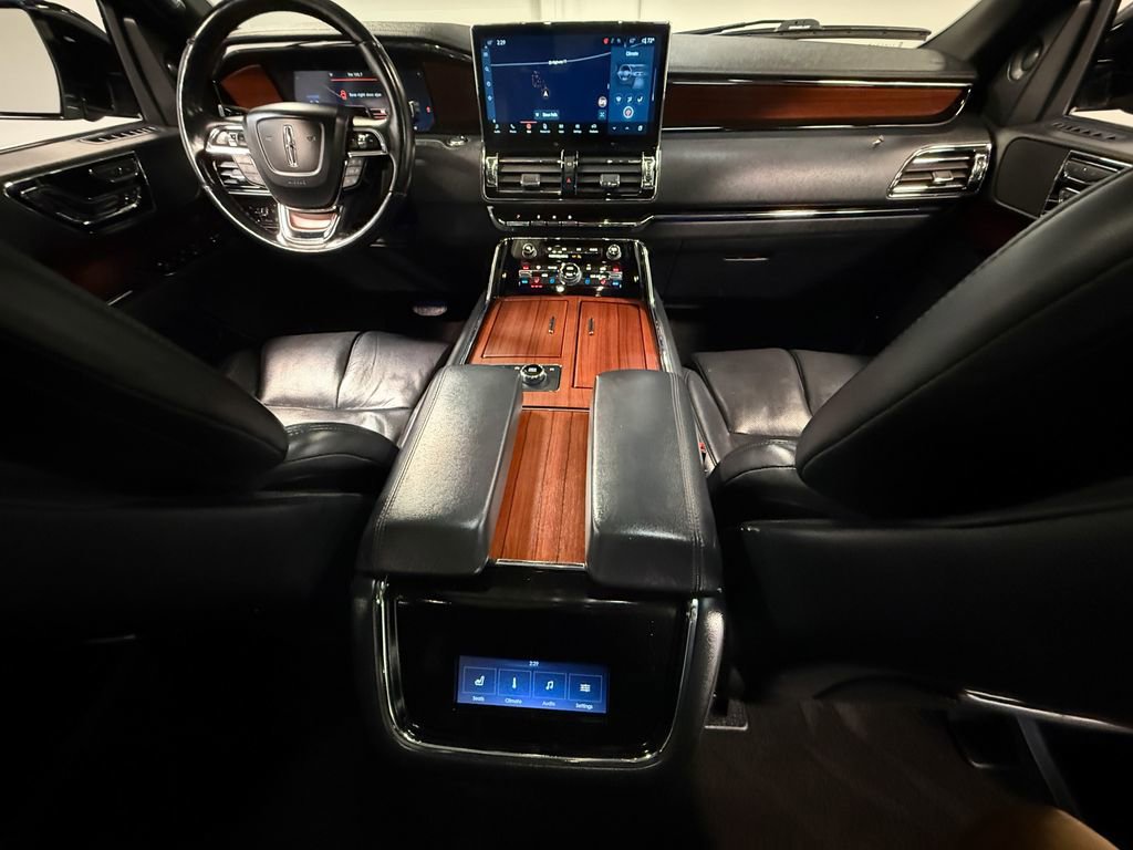 Used 2023 Lincoln Navigator Reserve image 72
