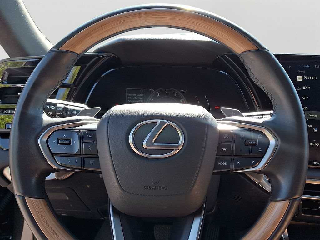 Used 2024 Lexus RX 350 Premium w/ Accessory Package (Z1) AWD/4WD image 20