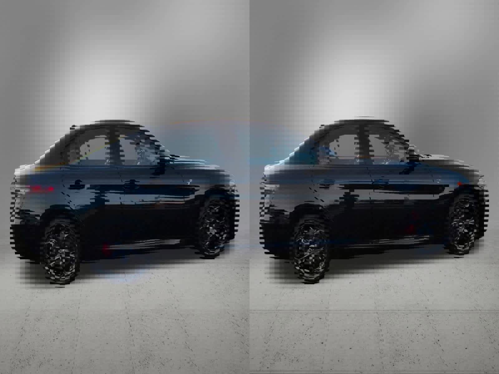 Used 2024 Alfa Romeo Giulia Ti w/ Performance Driving Package image 7