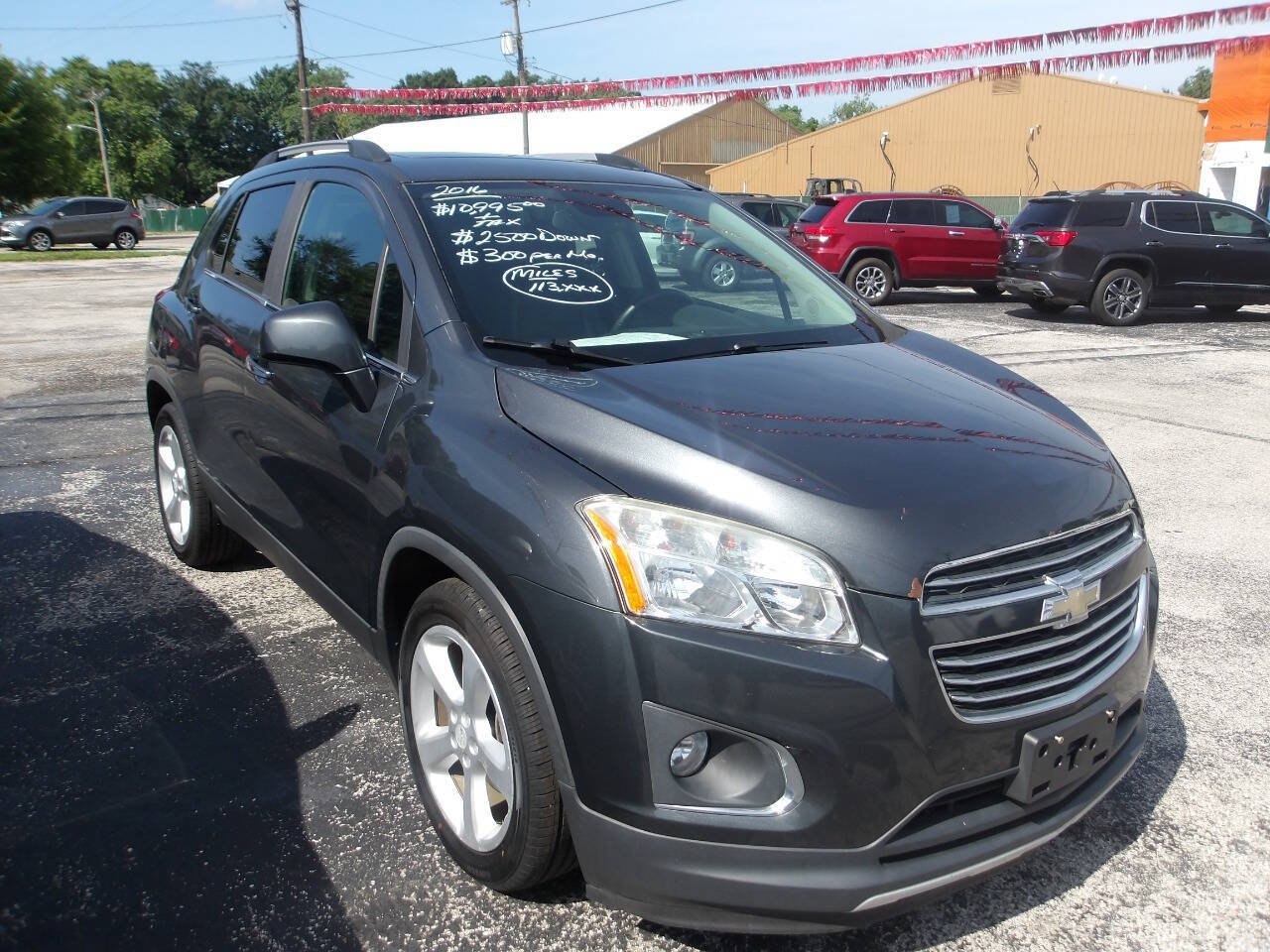 Used 2016 Chevrolet Trax LTZ w/ LPO, Cargo Package FWD image 2