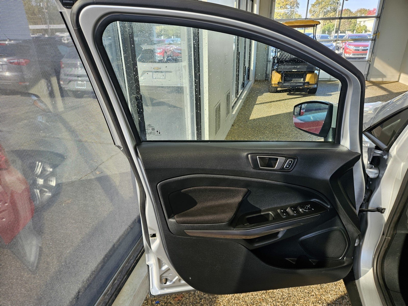 Used 2021 Ford EcoSport SE FWD image 16