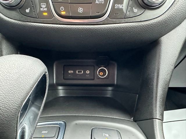 Certified 2024 Chevrolet Equinox LT w/ LPO, Floor Liner Package image 46