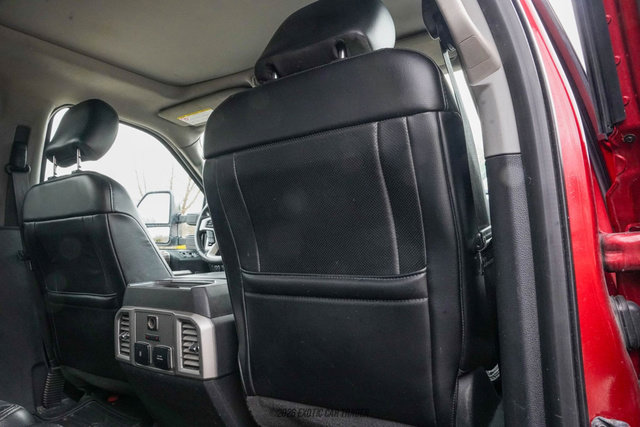 Used 2017 Ford F350 Lariat w/ Lariat Ultimate Package image 35