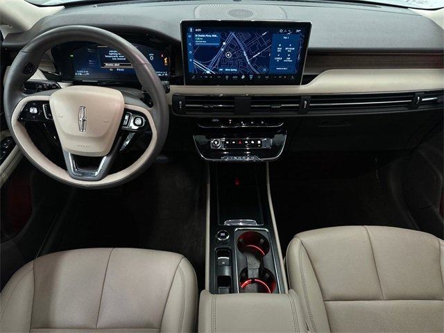 Used 2023 Lincoln Corsair Reserve image 18