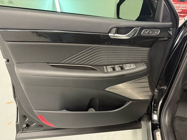 Used 2025 Hyundai Palisade Calligraphy AWD/4WD image 13