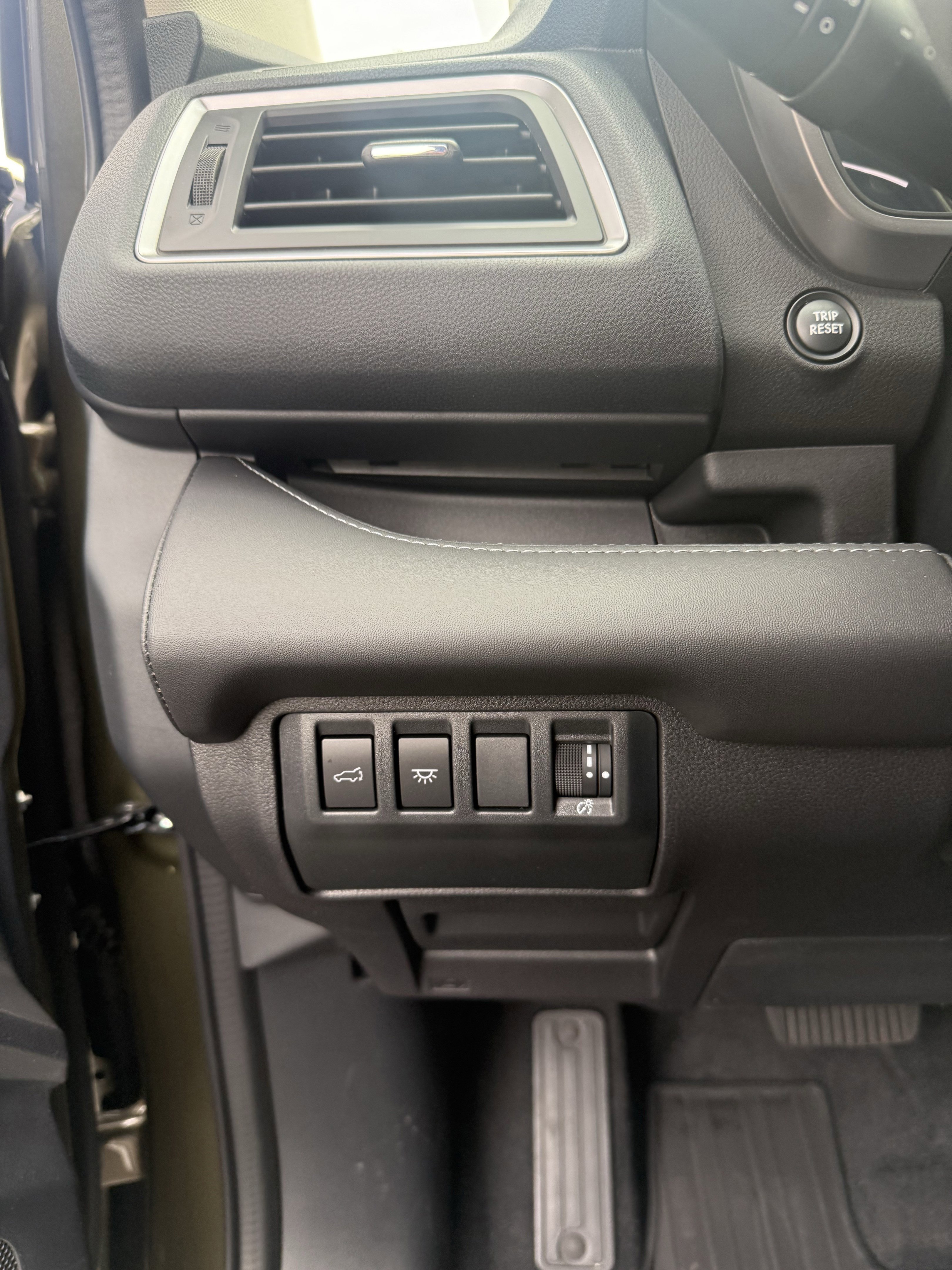 New 2026 Subaru Ascent Limited image 29