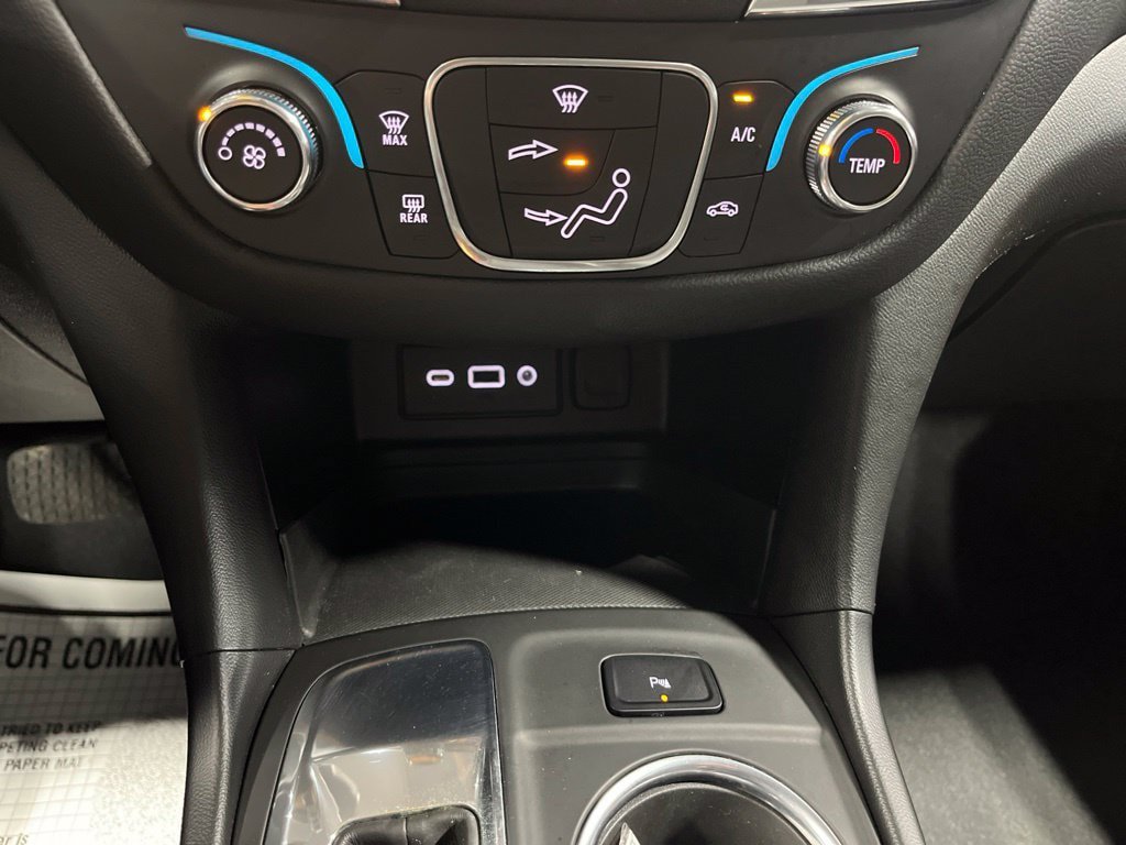 Used 2022 Chevrolet Equinox LT FWD image 27