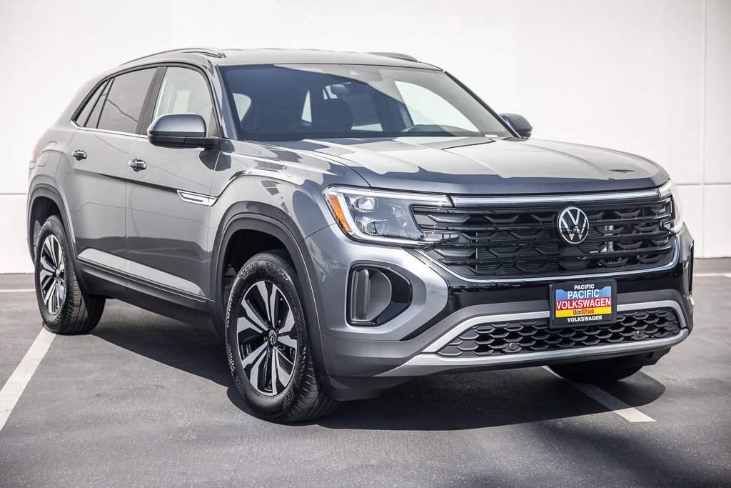 New 2025 Volkswagen Atlas Cross Sport SE