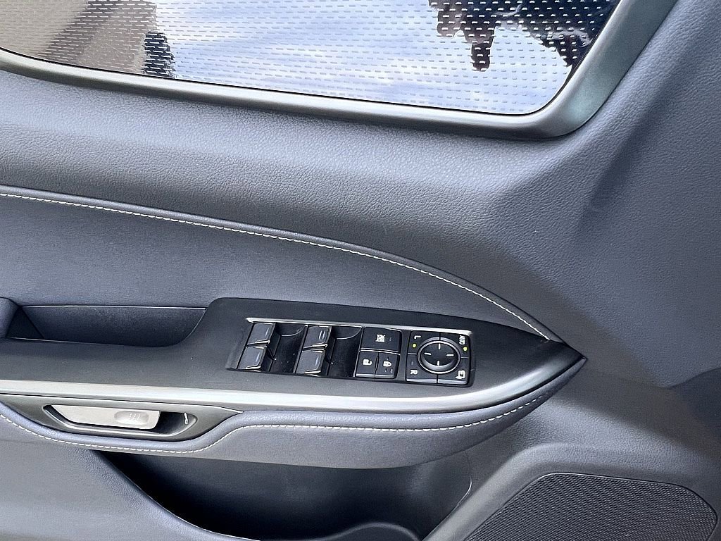 Used 2025 Lexus NX 250 FWD w/ Cold Area Package image 21