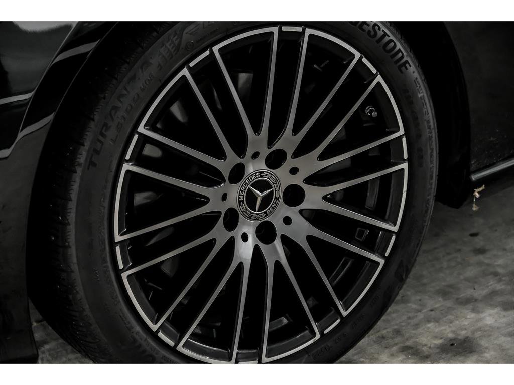 Certified 2023 Mercedes-Benz C 300 4MATIC Sedan image 5