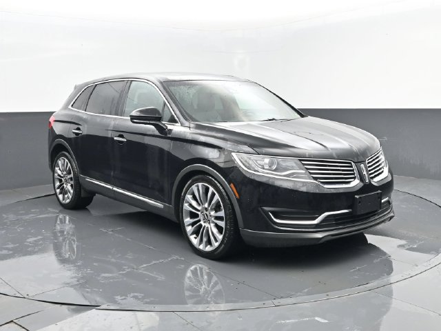 Used 2017 Lincoln MKX Reserve w/ Lincoln MKX Climate Package AWD/4WD image 3