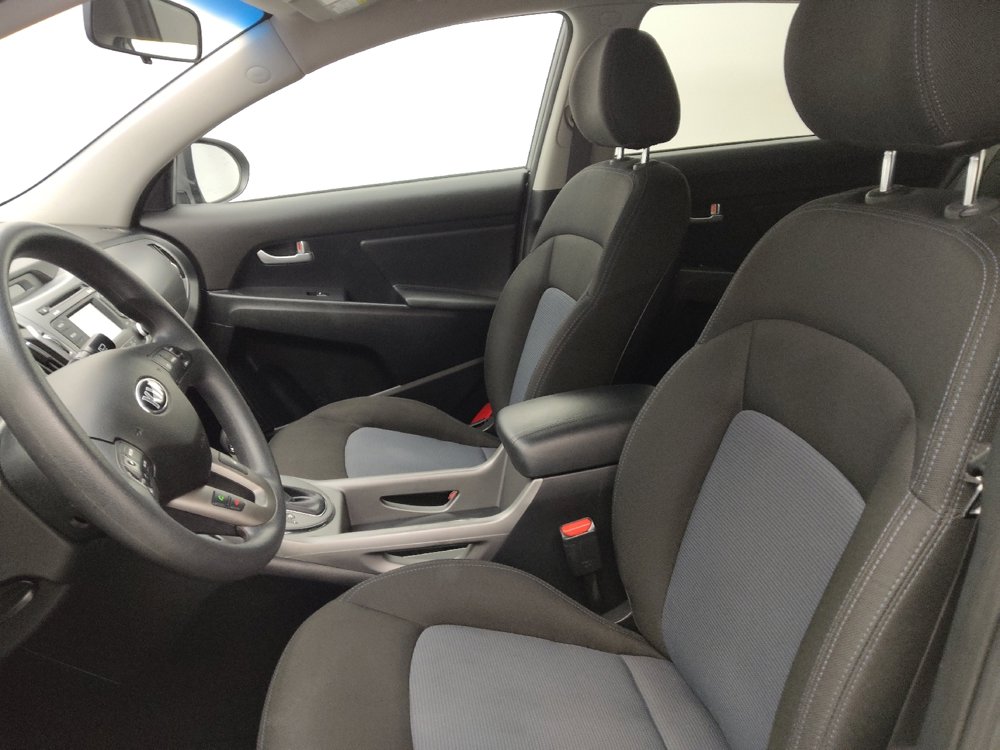 Used 2016 Kia Sportage LX w/ LX Popular Package image 17