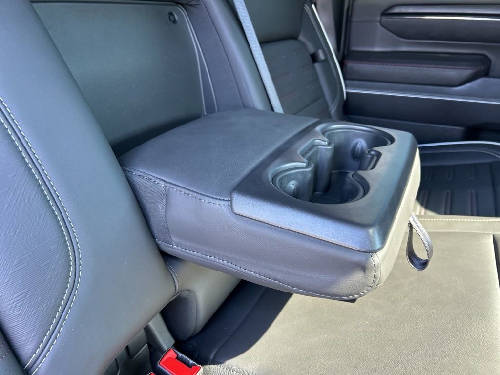 Used 2024 GMC Sierra 2500 AT4X image 48