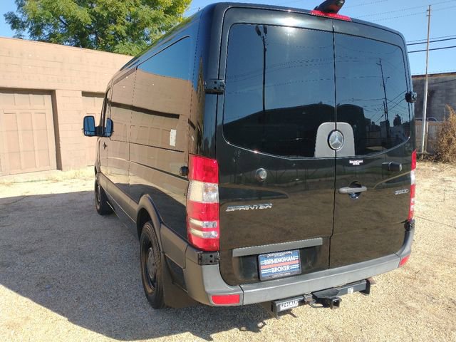 Used 2017 Mercedes-Benz Sprinter 2500 image 11