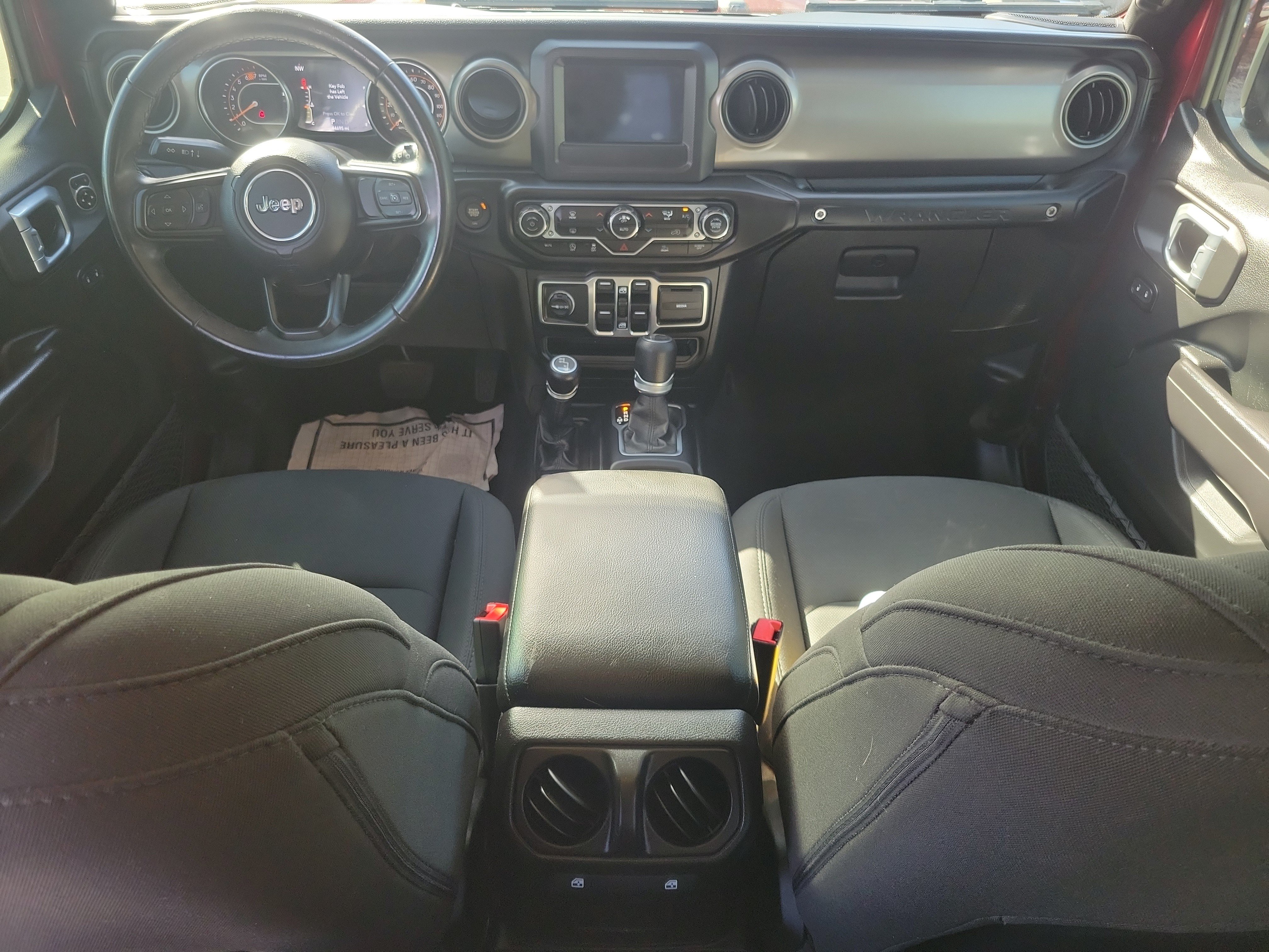 Used 2021 Jeep Wrangler Unlimited Sport AWD/4WD image 10