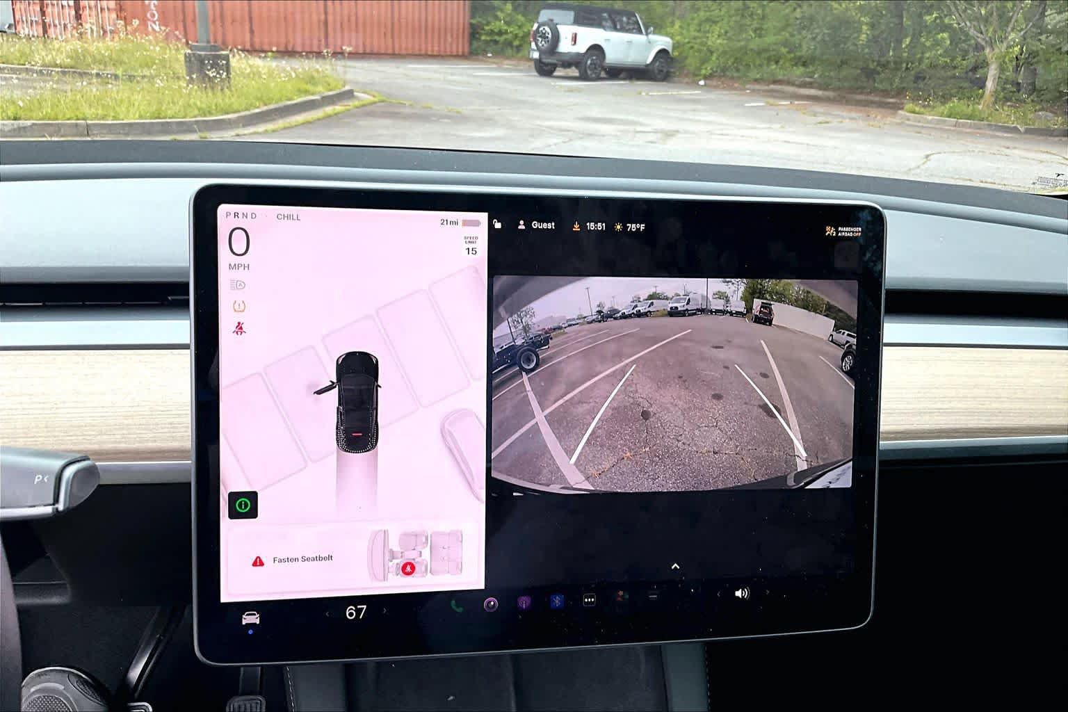 Used 2022 Tesla Model Y Long Range AWD/4WD image 25