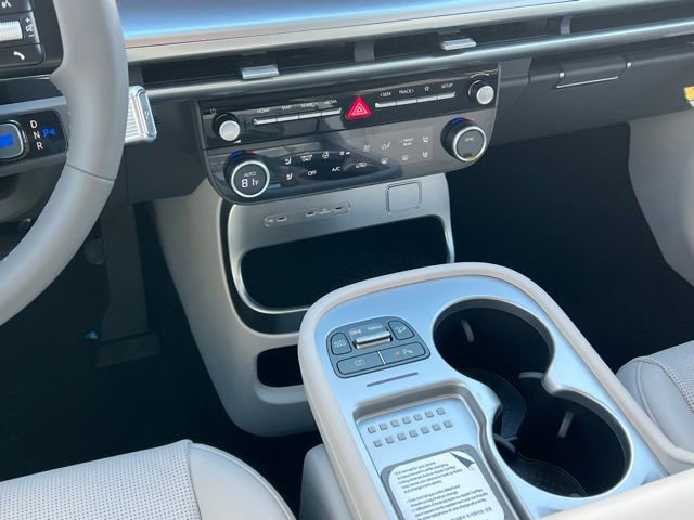 New 2026 Hyundai Ioniq 9 SEL image 16