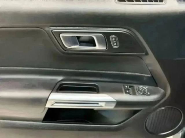 Used 2022 Ford Mustang EcoBoost image 42