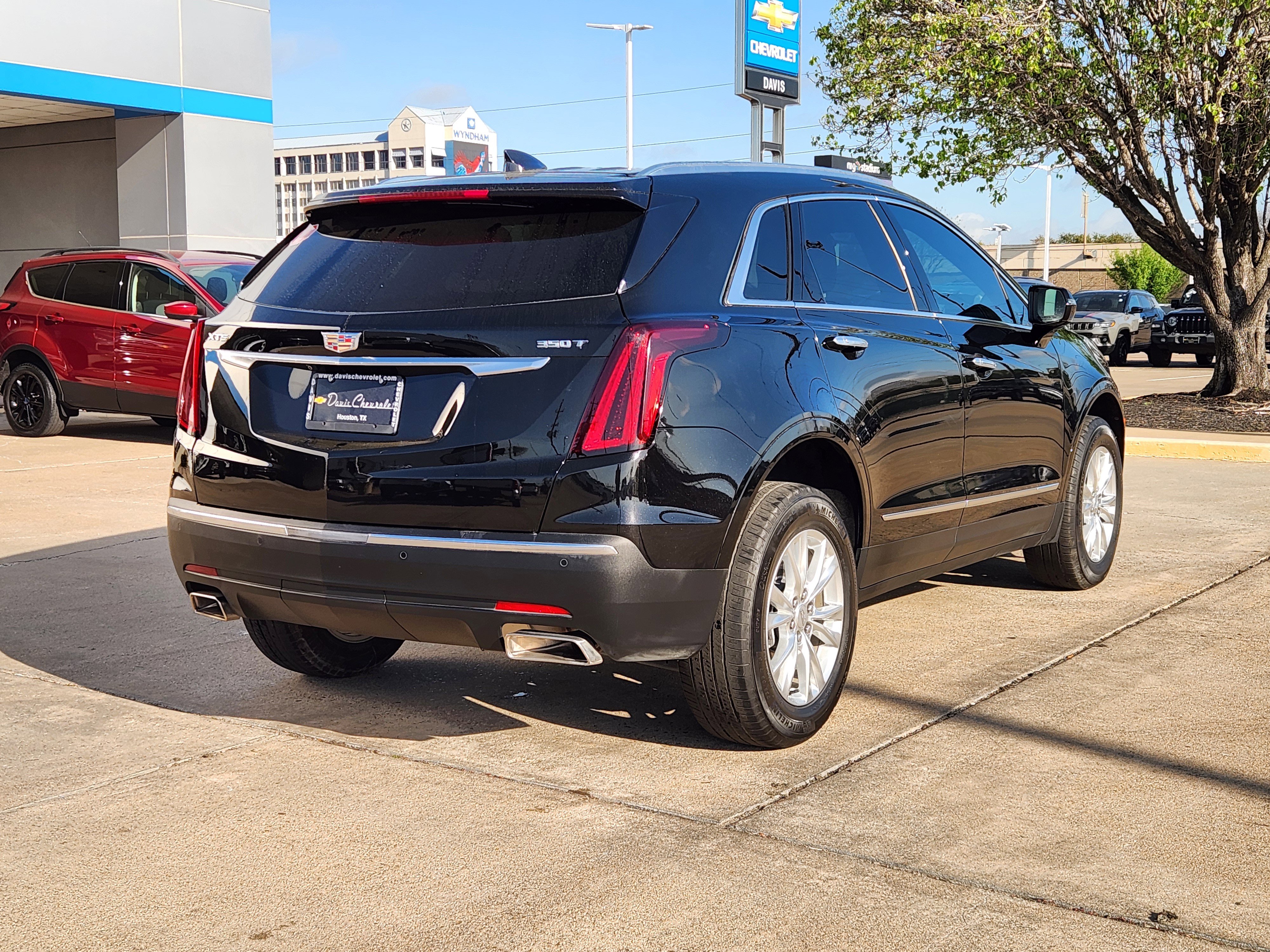Used 2024 Cadillac XT5 Luxury image 6
