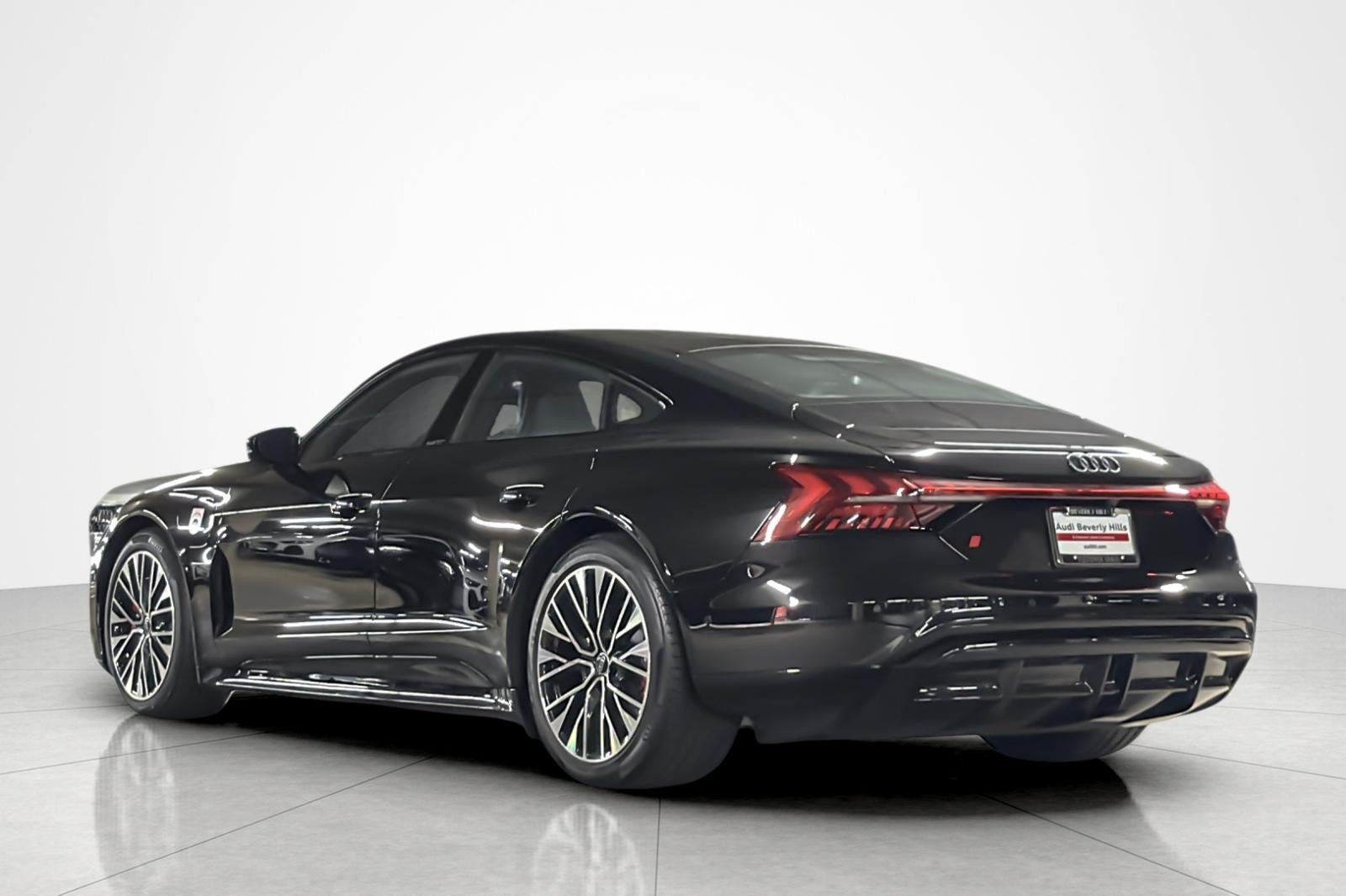 New 2026 Audi S e-tron GT Prestige AWD/4WD image 4