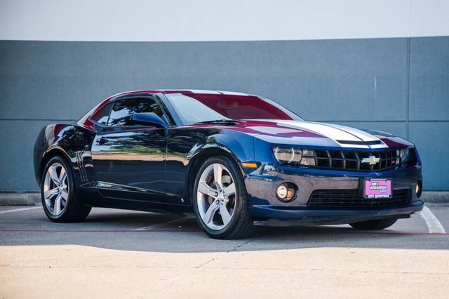 Used 2010 Chevrolet Camaro SS w/ RS Package RWD image 6