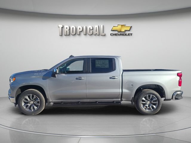 Used 2026 Chevrolet Silverado 1500 LT RWD image 2