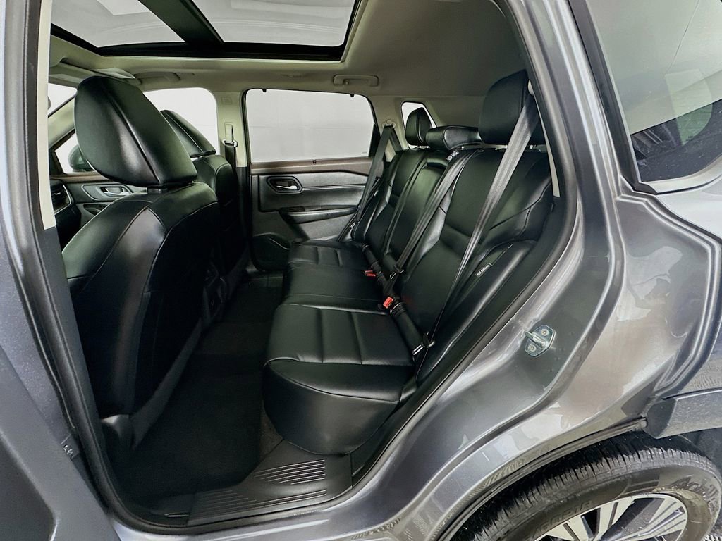 Certified 2023 Nissan Rogue SV w/ SV Premium Package image 34