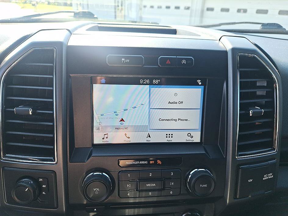 Used 2018 Ford F150 XLT w/ Equipment Group 302A Luxury AWD/4WD image 16