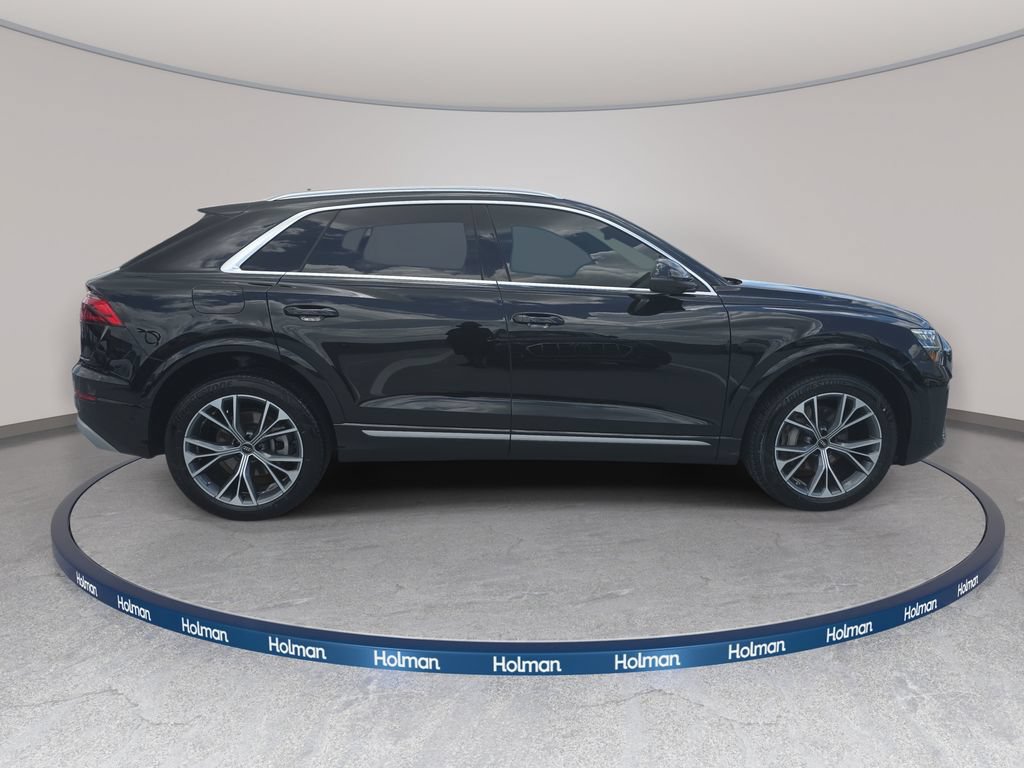 Used 2024 Audi Q8 Premium Plus w/ Premium Plus Package AWD/4WD image 7