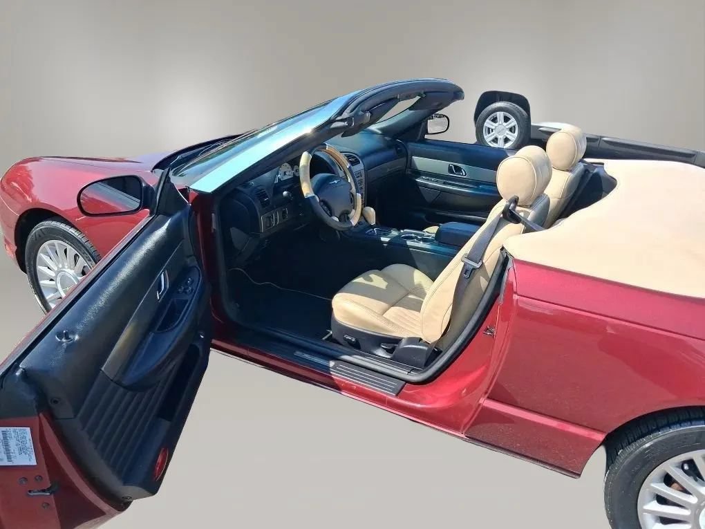Used 2004 Ford Thunderbird RWD image 45