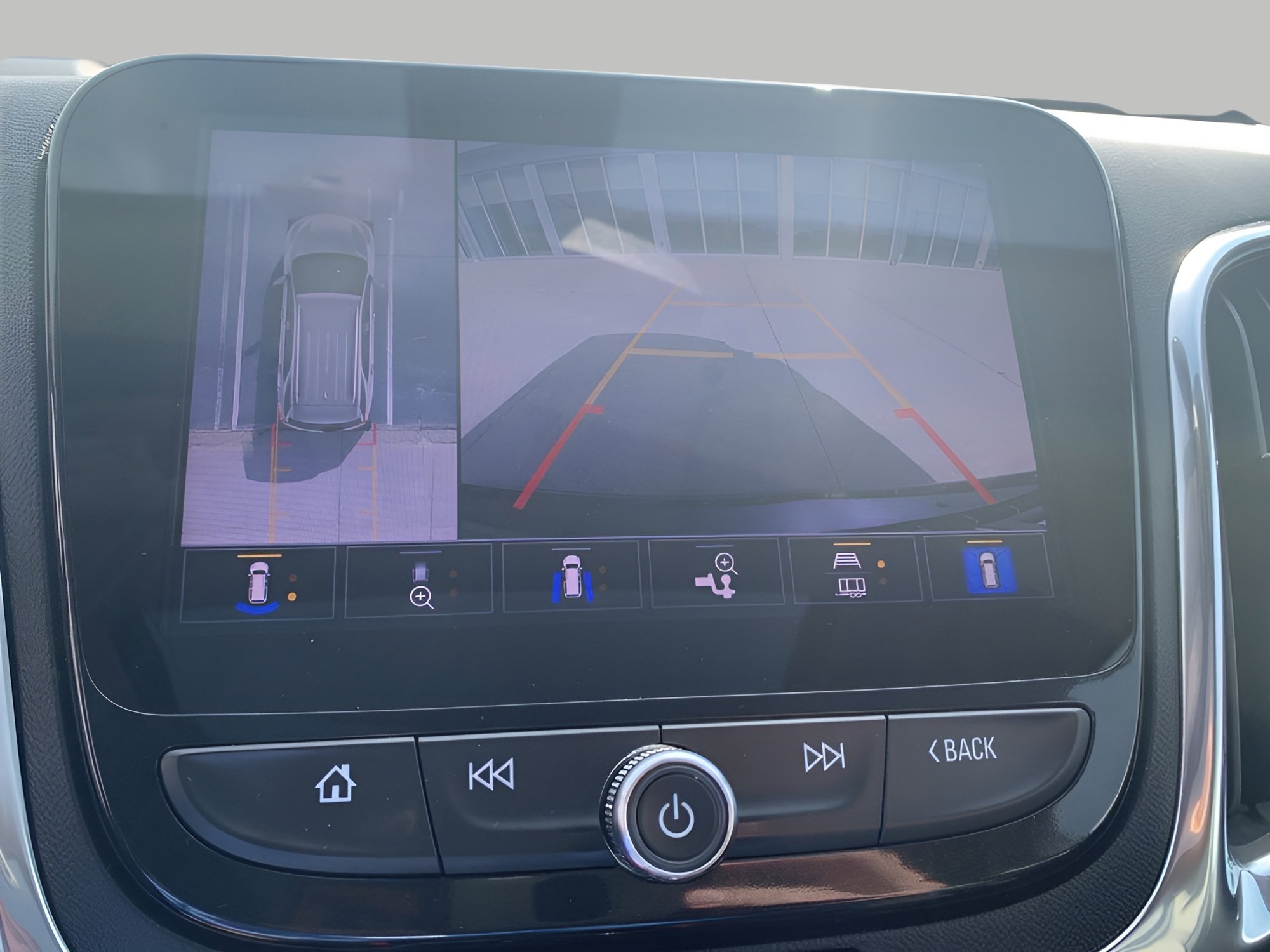 Certified 2022 Chevrolet Equinox Premier AWD/4WD image 21