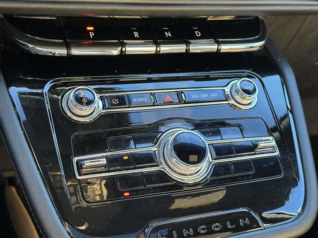 Certified 2022 Lincoln Corsair Reserve w/ Equipment Group 201A image 21