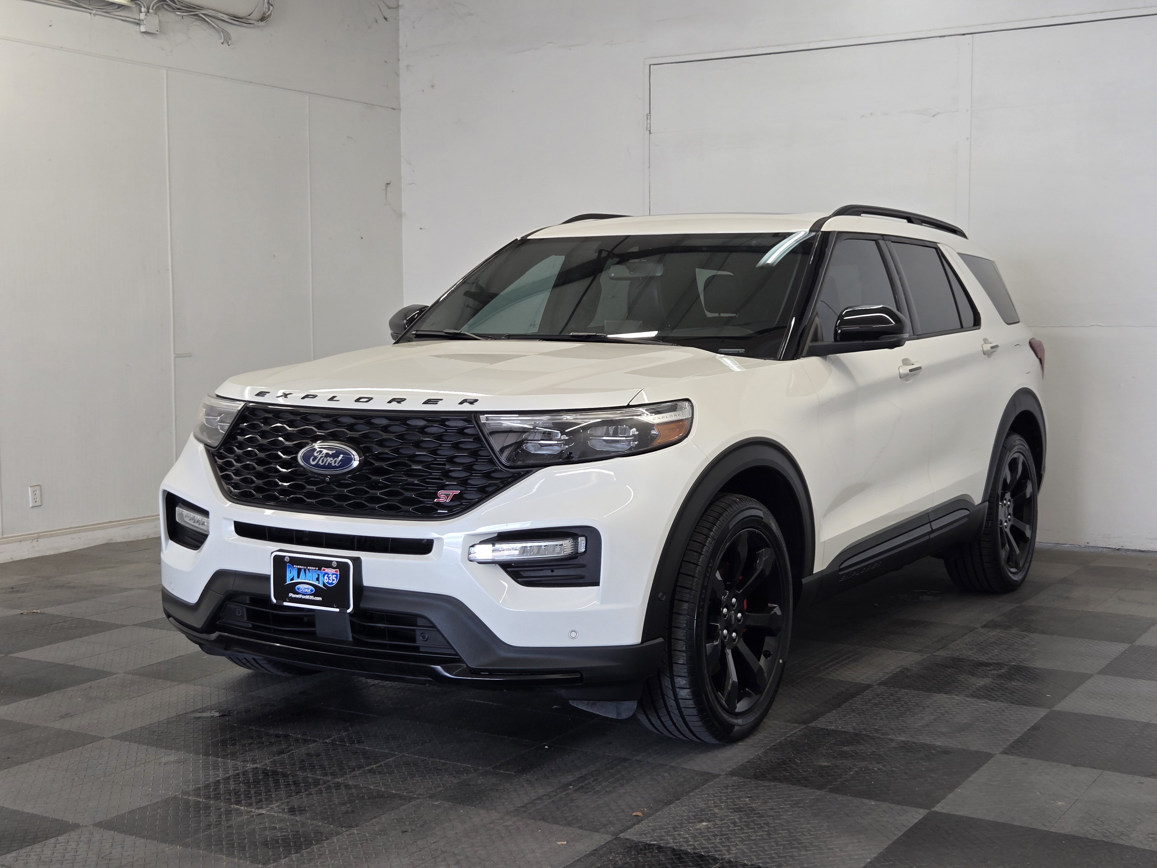 Used 2021 Ford Explorer ST w/ Equipment Group 401A AWD/4WD image 4