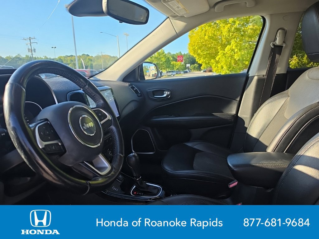 Used 2019 Jeep Compass Latitude AWD/4WD image 9