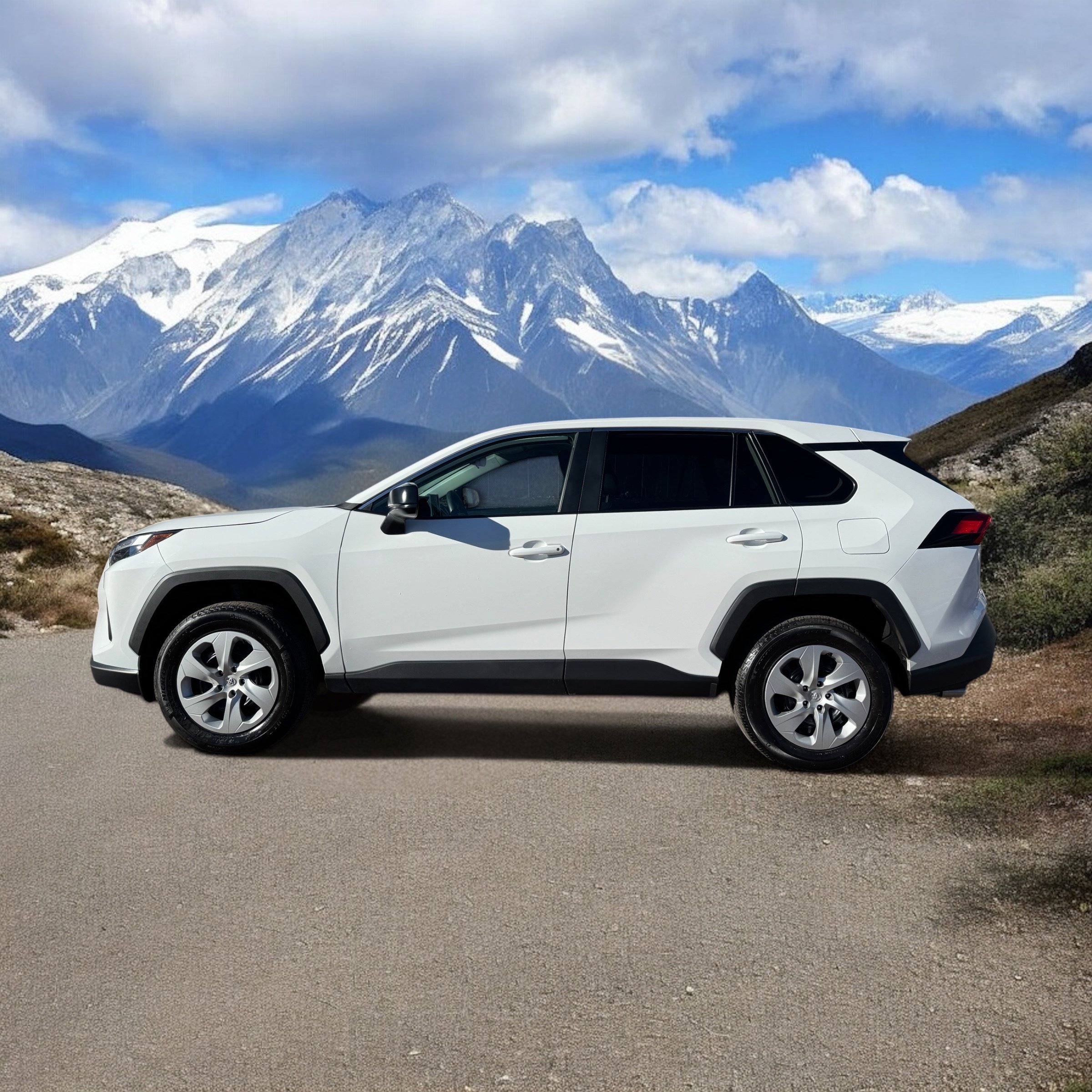 Certified 2025 Toyota RAV4 LE AWD/4WD image 2